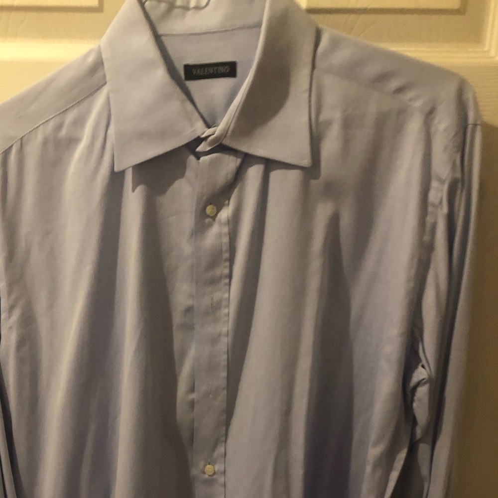 Men’s Valentino Dress Shirt 17 x 34/35